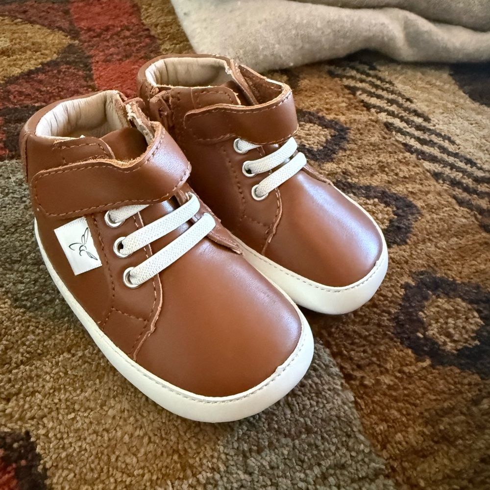 Little love bug barefoot baby shoes